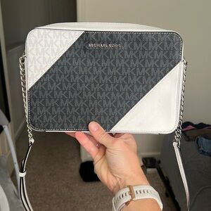 Over the shoulder Michael Kors purse- used only a few times.